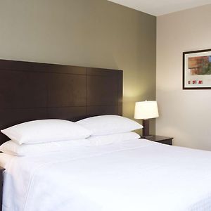 Two-Bedroom King Suite